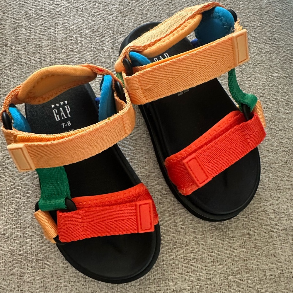 GAP Kids Multicolor Strap Sandals